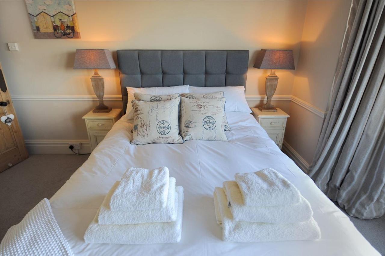 2 Hadleigh Villas ไลม์รีจิส ภายนอก รูปภาพ