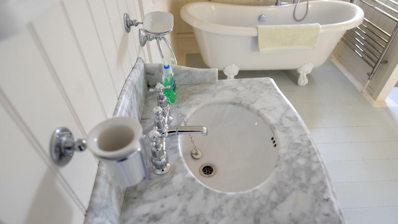 2 Hadleigh Villas ไลม์รีจิส ภายนอก รูปภาพ